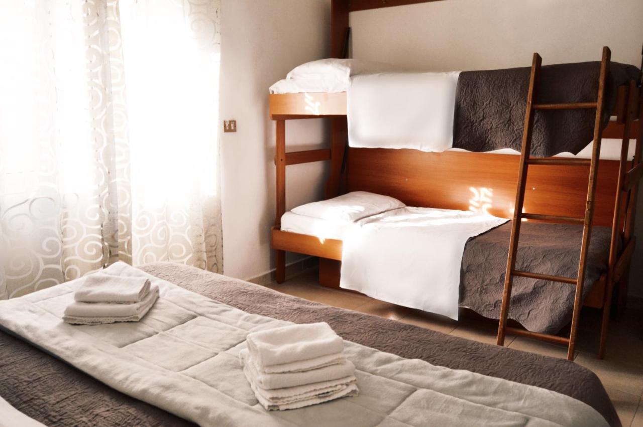 Hotel Colombo Napoli Esterno foto