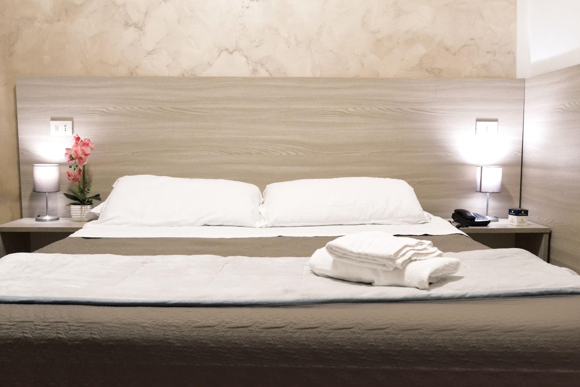 Hotel Colombo Napoli Esterno foto
