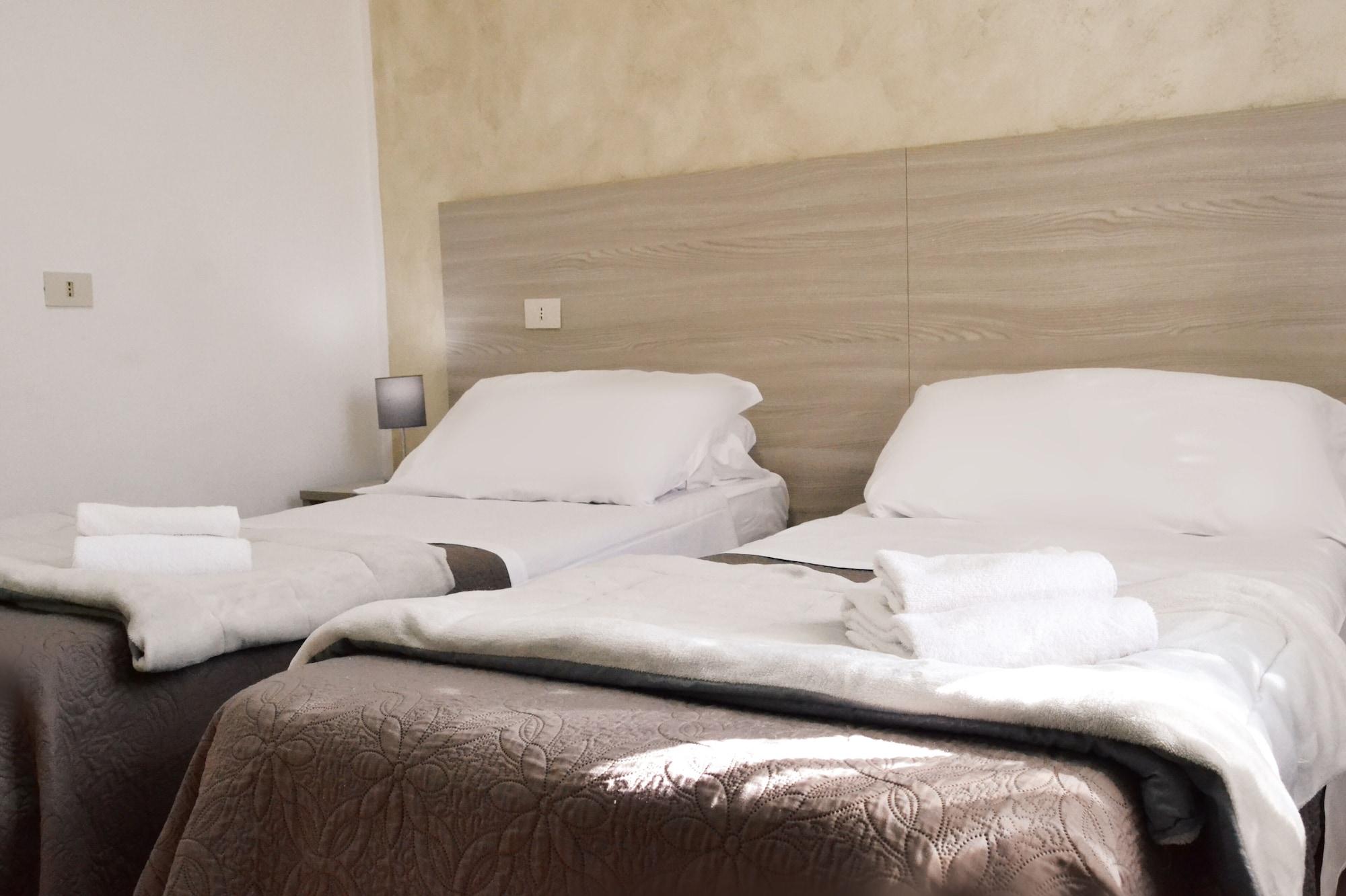 Hotel Colombo Napoli Esterno foto